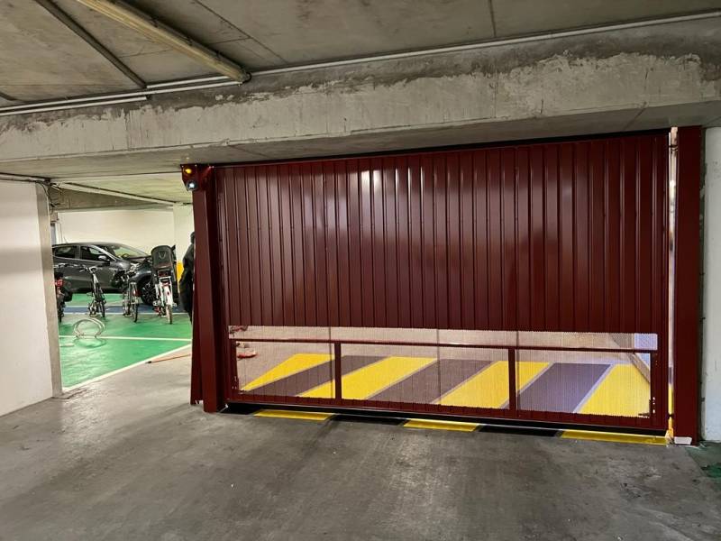 Installation de porte de parking sur Créteil